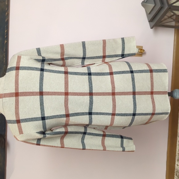 Halston Jacket - Picture 5 of 11